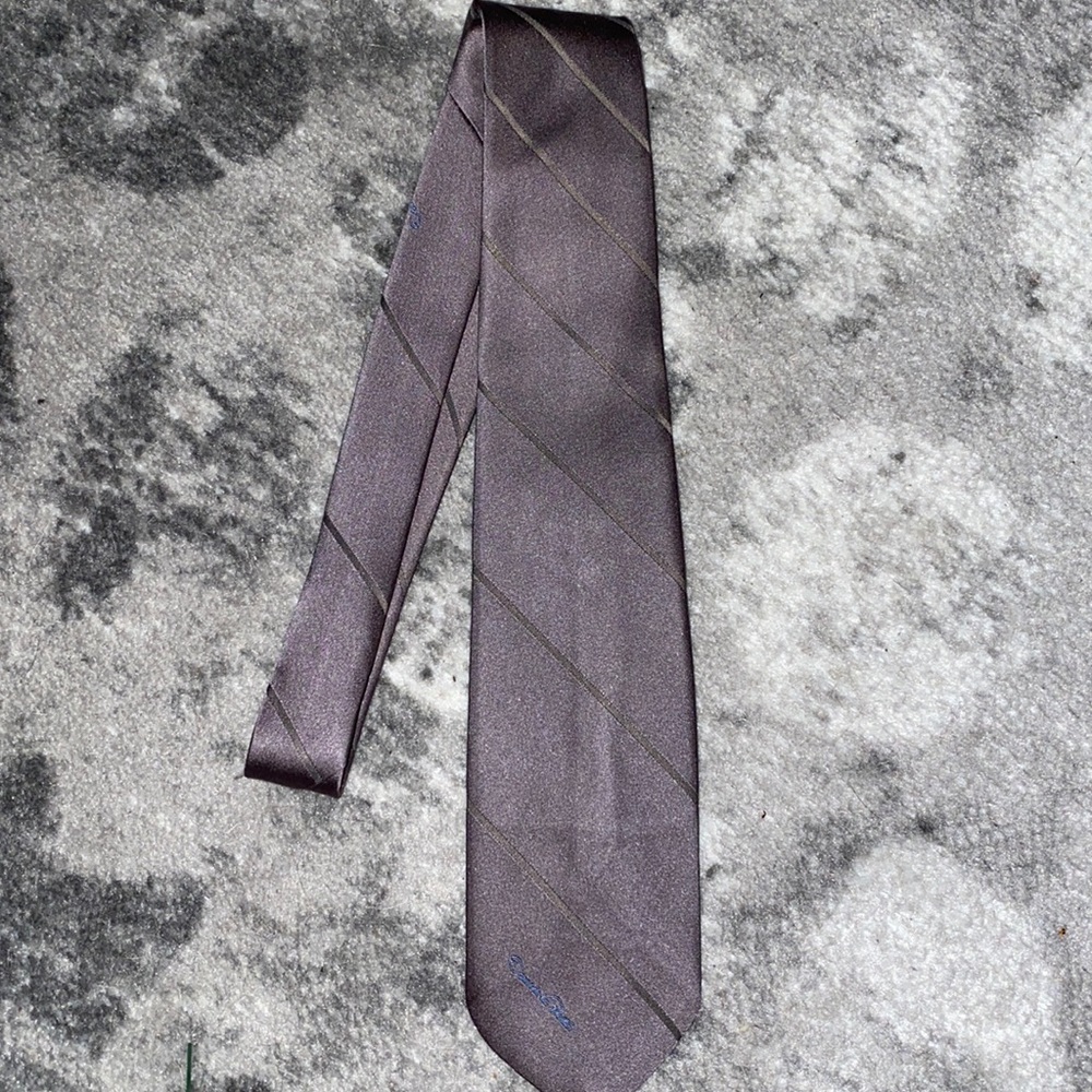 Oscar De La Renta Vintage tie